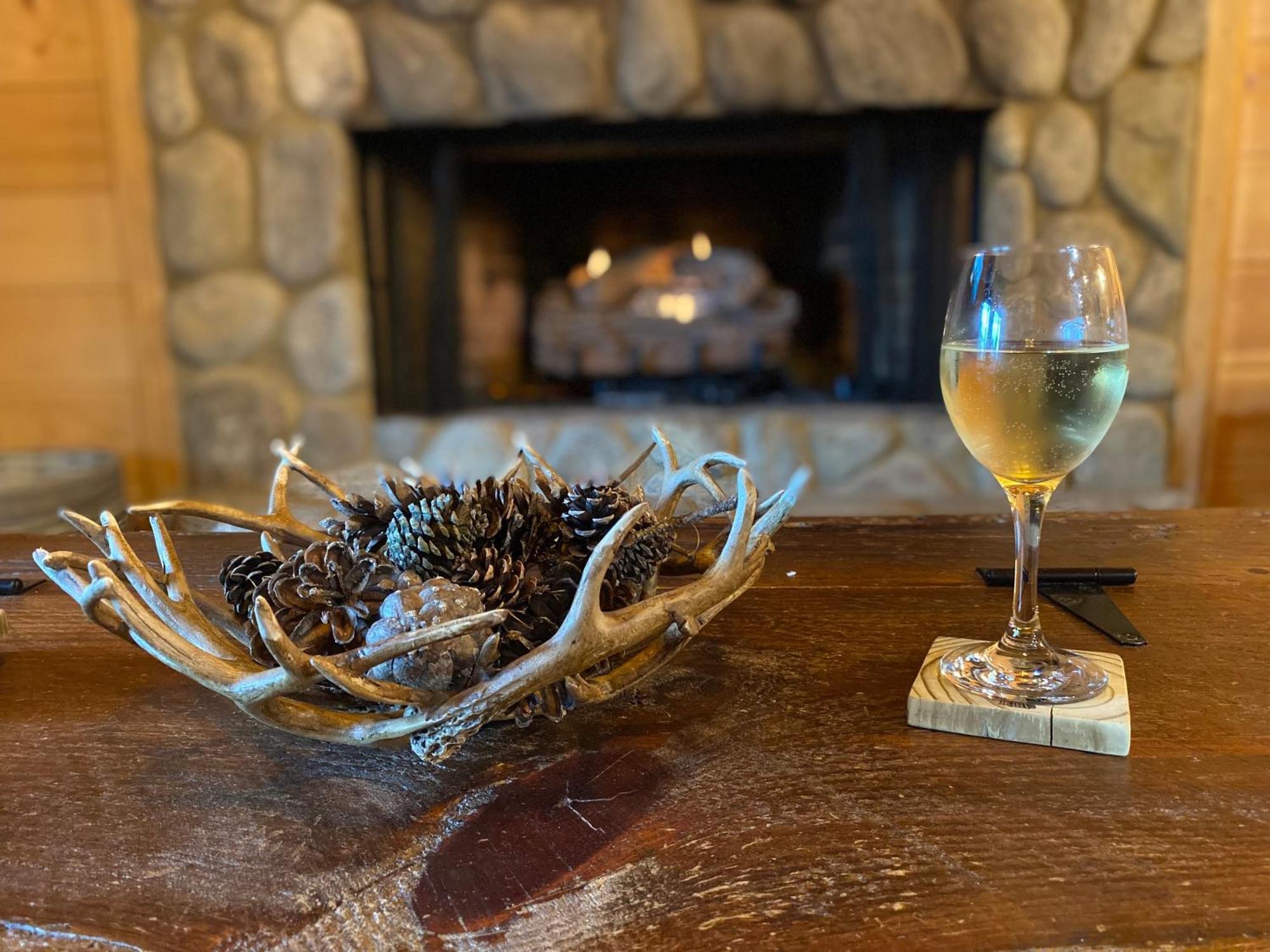 Villa The Cozy Lazy Laurel With Year-Round Mountain Views, Hot Tub, Fire Pit à Cherry Log Extérieur photo
