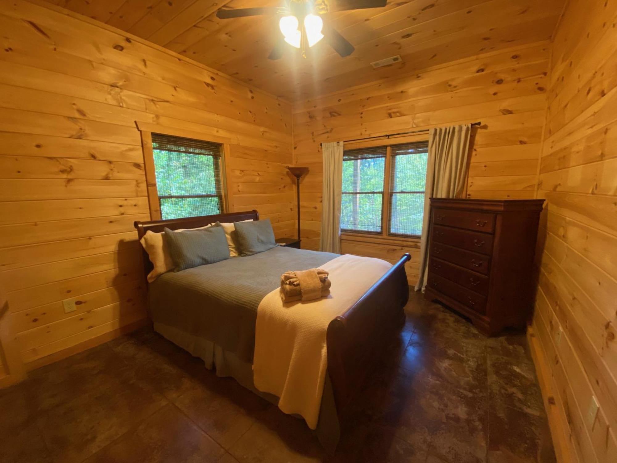 Villa The Cozy Lazy Laurel With Year-Round Mountain Views, Hot Tub, Fire Pit à Cherry Log Extérieur photo